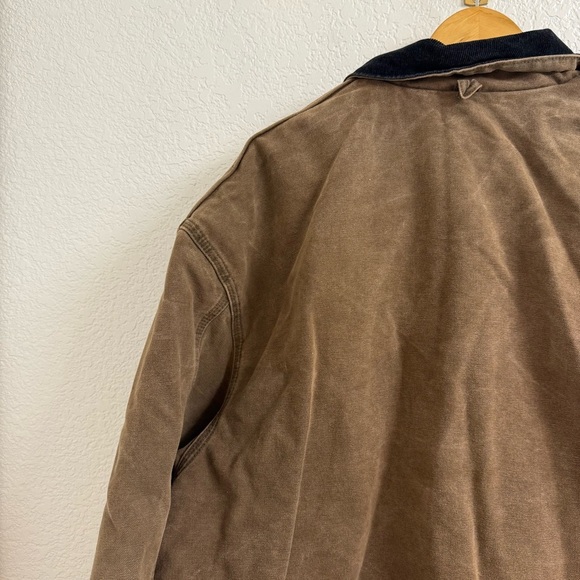 Vintage Carhartt Barn Coat – Brown Duck Canvas, Corduroy Collar, 3XL (CB2582) - Picture 10 of 16
